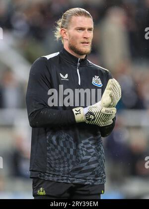 Newcastle, Großbritannien. September 2023 27. Newcastle United Torhüter Loris Karius (18) während des Newcastle United FC gegen Manchester City FC Carabao Cup, Runde 3 Match im St.James' Park, Newcastle, Großbritannien am 27. September 2023 Credit: Every Second Media/Alamy Live News Stockfoto