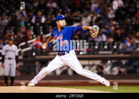 27. September 2023; New York City, New York, New York Mets Pitcher Kodai Senga (34) liefert im Citi Field einen Pitch gegen Miami Marlins. (Ariel Fox/Bild des Sports) Stockfoto