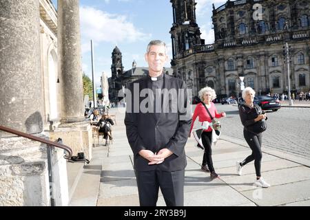 Pater Paul von Habsburg beim Empfang anlässlich der Trauung von Maria Teresita Prinzessin von Sachsen und Graf Beryl Alexandre de Saporta in der Hofki Stockfoto