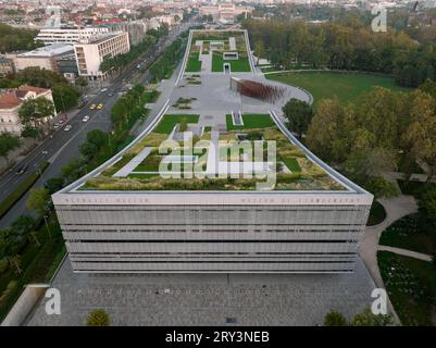 Ungarn Budapest Museum für Ethnographie im Stadtpark. Dies ist das neue Museum in Liget Projekt Whitch Ziel ist es, den Stadtpark von Budape erstaunlich zu machen Stockfoto