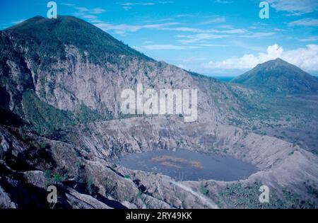 Aktiver Vulkan bei Rabaul, Papua-Neuguinea, aktiver Vulkan bei Rabaul, Papua-Neuguinea Stockfoto