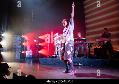 Hammersmith, London, 28.09.2023, Singer Arlo Parks bei Eventim Apollo, Hammersmith, London während der „My Soft Machine“-Tour. Quelle: John Barry/Alamy Live News Stockfoto