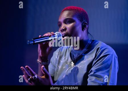 Hammersmith, London, 28.09.2023, Singer Arlo Parks bei Eventim Apollo, Hammersmith, London während der „My Soft Machine“-Tour. Quelle: John Barry/Alamy Live News Stockfoto