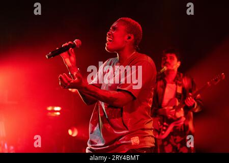 Hammersmith, London, 28.09.2023, Singer Arlo Parks bei Eventim Apollo, Hammersmith, London während der „My Soft Machine“-Tour. Quelle: John Barry/Alamy Live News Stockfoto