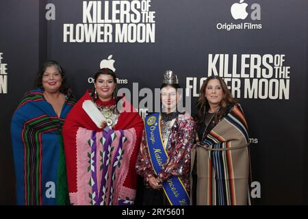 Lincoln Center, New York, USA, 27. September 2023 - (L-R) Osage Nation Princesses Gianna 'Gigi' Sieke and Lawren 'Lulu' Goodfox nimmt am 27. September 2023 in Alice Tully Hall, Lincoln Center in New York City, Teil. Foto: Giada Papini Rampelotto/EuropaNewswire Stockfoto