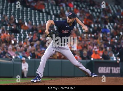 Baltimore, USA. September 2023 28. BALTIMORE, MD - SEPTEMBER 28: Boston Red Sox startet Pitcher Chris Sale (41) auf dem Hügel während eines MLB-Spiels zwischen den Baltimore Orioles und den Boston Red Sox am 28. September 2023 im Orioles Park bei Camden Yards in Baltimore, Maryland. (Foto: Tony Quinn/SipaUSA) Credit: SIPA USA/Alamy Live News Stockfoto