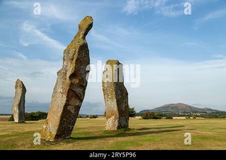 Die beeindruckenden Steine von Lundin Links, die in der Mitte eines Golfplatzes, Fife Scotland, stehen. Stockfoto