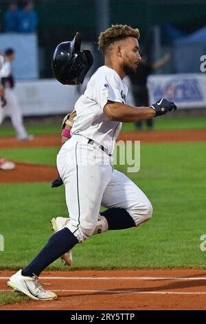 Brünn, Tschechische Republik. September 2023 28. Harry Ford (GBR) in Aktion während des Viertelfinalspiels der Baseball-Europameisterschaft Tschechische Republik gegen Vereinigtes Königreich in Brünn, Tschechische Republik, 28. September 2023. Quelle: Vaclav Salek/CTK Photo/Alamy Live News Stockfoto