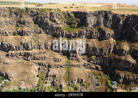 Der Kasagh River Canyon. Blick von Hovhannavank. Provinz Aragatsotn. Armenien Stockfoto