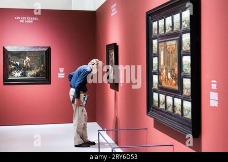 DEN BOSCH - das Noordbrabants Museum zeigt in der Ausstellung Brueghel: Das Familientreffen etwa achtzig Werke von fünf Generationen der Brueghel-Malerfamilie. Museen und Sammler aus dem in- und Ausland haben Werke verliehen, um diese Ausstellung zu ermöglichen. ANP ROB ENGELAAR niederlande aus - belgien aus Stockfoto