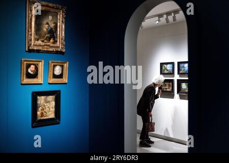 DEN BOSCH - das Noordbrabants Museum zeigt in der Ausstellung Brueghel: Das Familientreffen etwa achtzig Werke von fünf Generationen der Brueghel-Malerfamilie. Museen und Sammler aus dem in- und Ausland haben Werke verliehen, um diese Ausstellung zu ermöglichen. ANP ROB ENGELAAR niederlande aus - belgien aus Stockfoto