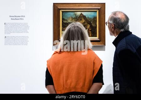 DEN BOSCH - das Noordbrabants Museum zeigt in der Ausstellung Brueghel: Das Familientreffen etwa achtzig Werke von fünf Generationen der Brueghel-Malerfamilie. Museen und Sammler aus dem in- und Ausland haben Werke verliehen, um diese Ausstellung zu ermöglichen. ANP ROB ENGELAAR niederlande aus - belgien aus Stockfoto