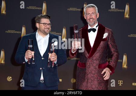 Andreas Lechner und Sebastian Pufpaff bei der Verleihung des Deutschen Fernsehpreises 2023 in den MMC Studios. Köln, 28.09.2023 *** Andreas Lechner und Sebastian Pufpaff bei der Verleihung des Deutschen Fernsehpreises 2023 in den MMC Studios Köln, 28 09 2023 Foto:XF.xKernx/xFuturexImagex fernsehpreis 3960 Stockfoto