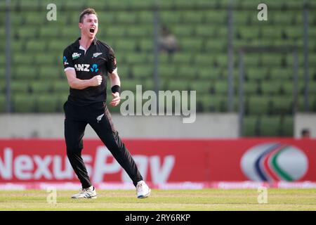 Adam Milne, Neuseeland, Pace Bowler während des 3. ODI-Spiels von Bangladesch und Neuseeland in drei Spielserien im Sher-e-Bangla National Cricket Stadiu Stockfoto