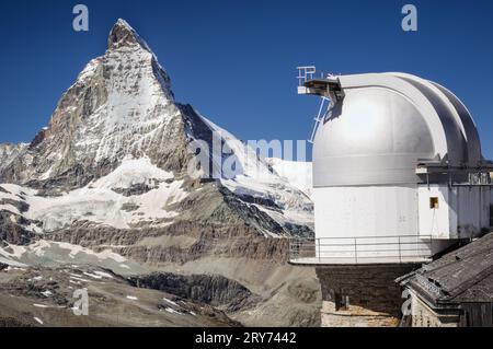 Observatorium am Gornergrat mit Matterhorn, Zermatt, Alpen, Schweiz Stockfoto