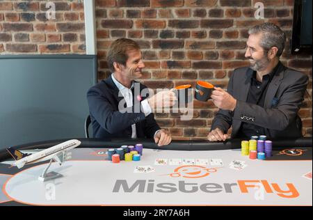 NICOLAS BRUMELOT UND CARLOS DA SILVA MISTER FLY VORSITZENDE Stockfoto