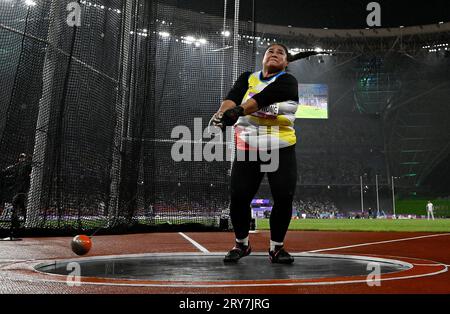 Hangzhou, chinesische Provinz Zhejiang. September 2023 29. Grace Wong Xiu Mei aus Malaysia tritt beim Women's Hammer Throw Final of Athletics bei den 19. Asienspielen in Hangzhou, ostchinesische Provinz Zhejiang, am 29. September 2023 an. Lied Yanhua/Xinhua/Alamy Live News Stockfoto