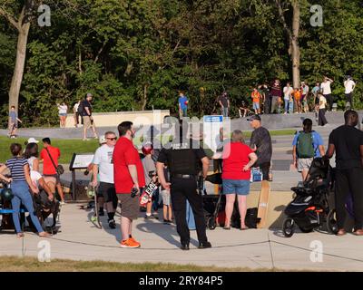 Lenexa, Kansas – 12. September 2023: Eröffnung des Rolling Magic Skatepark Grand im SAR Ko Par Park Stockfoto