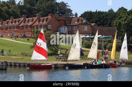 Beaulieu River mit Blick auf Buckler’s Hard im New Forest, Hampshire, UK Stockfoto