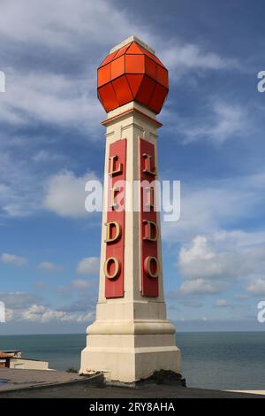 Art déco-Schild, Cliftonville Lido (stillgelegt), Ethelbert Terrace, Margate, Isle of Thanet, Kent, England, Großbritannien, Vereinigtes Königreich, Vereinigtes Königreich, Europa Stockfoto