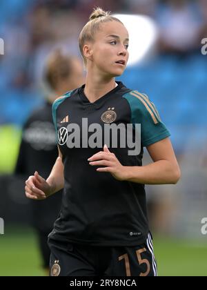 BOCHUM - Giulia Gwinn aus Deutschland während des UEFA Nations League-Frauenspiels zwischen Deutschland und Island im Vonovia Ruhr-Stadion am 26. September 2023 in Bochum. ANP | Hollandse Hoogte | GERRIT VAN COLOGNE Stockfoto