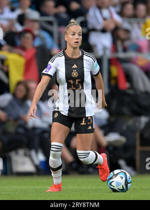 BOCHUM - Giulia Gwinn aus Deutschland während des UEFA Nations League-Frauenspiels zwischen Deutschland und Island im Vonovia Ruhr-Stadion am 26. September 2023 in Bochum. ANP | Hollandse Hoogte | GERRIT VAN COLOGNE Stockfoto