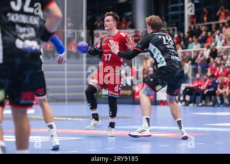 Essen, Deutschland. September 2023 29. 29.09.2023, Handball, Saison 2023/2024, 2. Bundesliga, HBL, Moly HBL, 5. Spieltag, TUSEM Essen - TuS N Lübbecke, Max Neuhaus (TuSEM Essen), Foto: Dennis Ewert/RHR-FOTO/dpa/Alamy Live News Stockfoto