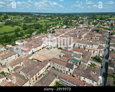 Monpazier Stadtplatz Frankreich Drohne, Luft Stockfoto