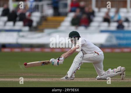 Leicestsershires Ben Cox während des LV= County Championship Matches zwischen Durham und Leicestershire am Seat Unique Riverside, Chester le Street am Donnerstag, den 28. September 2023. (Foto: Mark Fletcher | MI News) Credit: MI News & Sport /Alamy Live News Stockfoto