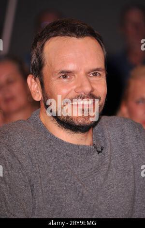 Steffen Henssler. NDR Talk Show in den NDR Studios in Hamburg-Lokstedt. Hamburg, 29.09.2023 Bitte Bildunterschrift Credit: Imago/Alamy Live News Stockfoto