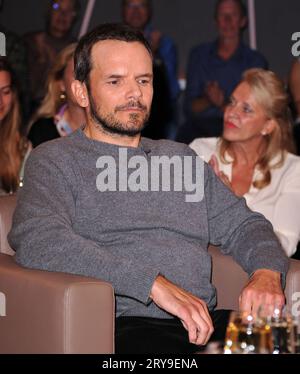 Steffen Henssler. NDR Talk Show in den NDR Studios in Hamburg-Lokstedt. Hamburg, 29.09.2023 Bitte Bildunterschrift Credit: Imago/Alamy Live News Stockfoto