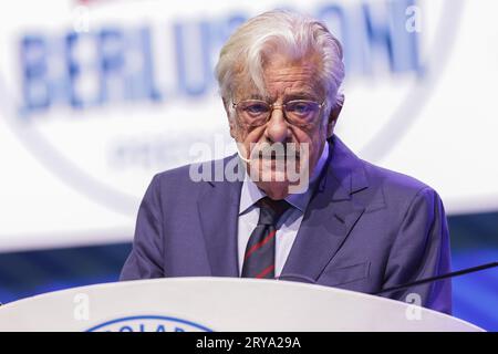 Pestum, Italien. September 2023 29. Giancarlo Giannini ist ein italienischer Schauspieler, Synchronsprecher und Regisseur während des Forza Italia Kongresses in Pestum am 29. September 2023. Quelle: Unabhängige Fotoagentur/Alamy Live News Stockfoto