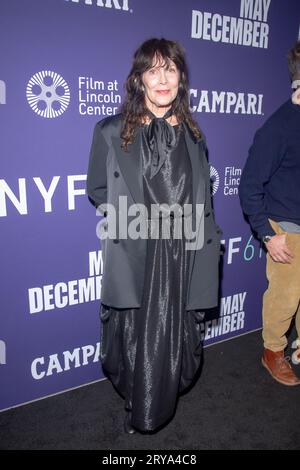 New York, Usa. September 2023 29. April Napier besucht den roten Teppich für „Mai Dezember“ während des 61. New York Film Festivals in Alice Tully Hall, Lincoln Center in New York City. Quelle: SOPA Images Limited/Alamy Live News Stockfoto