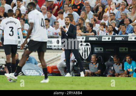 Valencia, Spanien. September 2023 27. Ruben Baraja (Valencia) Fußball/Fußball : spanisches Spiel der LaLiga EA Sports zwischen Valencia CF 0-1 Real Sociedad im Campo de Mestalla in Valencia, Spanien. Quelle: Mutsu Kawamori/AFLO/Alamy Live News Stockfoto