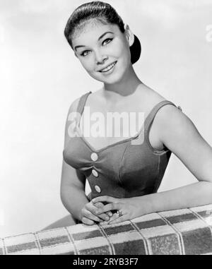 YVONNE CRAIG in THE YOUNG LAND (1959), Regie führte TED TETZLAFF. Quelle: C.V. Whitney Pictures / Album Stockfoto