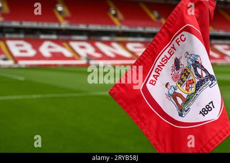 A General View of the Corner Flag at Oakwell, Home of Barnsley ahead the Sky Bet League 1 Match Barnsley vs Blackpool at Oakwell, Barnsley, United Kingdom, 30. September 2023 (Foto: Craig Thomas/News Images) in, am 30. September 2023. (Foto: Craig Thomas/News Images/SIPA USA) Credit: SIPA USA/Alamy Live News Stockfoto