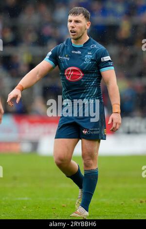 St. Helens, Großbritannien. September 2023 30. George Williams #6 der Warrington Wolves während des Betfred Super League Eliminator Matches St Helens vs Warrington Wolves im Totally Wicked Stadium, St Helens, Großbritannien, 30. September 2023 (Foto: Steve Flynn/News Images) in St Helens, Großbritannien am 30.09.2023. (Foto von Steve Flynn/News Images/SIPA USA) Credit: SIPA USA/Alamy Live News Stockfoto