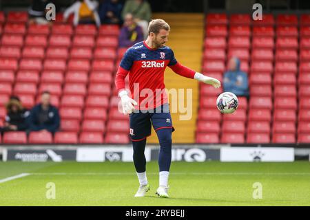 Jamie Jones #32 von Middlesbrough wärmt sich auf und gewinnt das Sky Bet Championship Match Watford vs Middlesbrough in der Vicarage Road, Watford, Großbritannien, 30. September 2023 (Foto: Arron Gent/News Images) Stockfoto