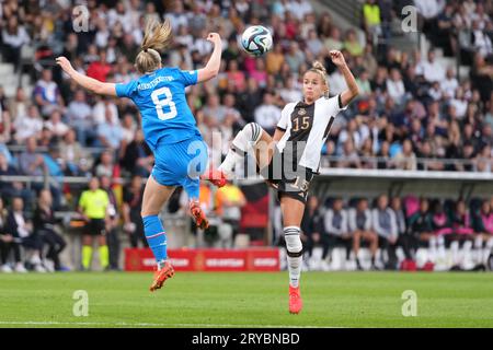 Bochum, 26. September 2023: Giulia Gwinn ( 15 Deutschland ) während des UEFA Women’s Nations League-Spiels zwischen Deutschland und Island in Bochum. (Julia Kneissl/SPP) Stockfoto