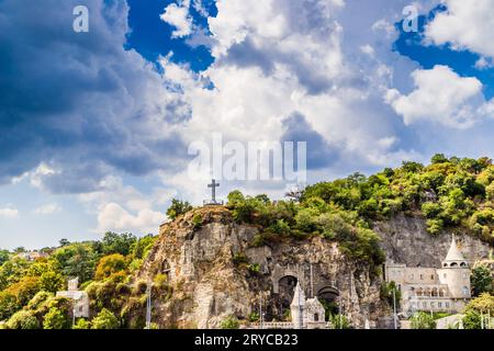 Budapester Höhlenkirche Stockfoto