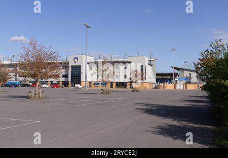 Das Jbeobachte Community Stadium, früher bekannt als Weston Homes Community Stadium, Heimstadion des Colchester United Football Club. Stockfoto