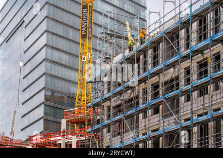 Großbaustelle, in Düsseldorf, Lorettoviertel, bau von Eigentumswohnungen, Rohbau, NRW, Deutschland Wohnungsbau *** Großbaustelle, in Düsseldorf, Lorettoviertel, Bau von Eigentumswohnungen, Rohbau, NRW, Germany Housing Construction Credit: Imago/Alamy Live News Stockfoto