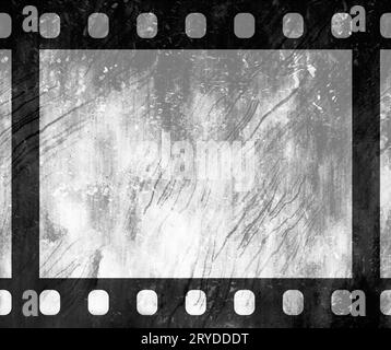 Schließen Sie ein Bild des alten Vintage grunge im Retrostil auf klassische 35-mm-Streifen auf weißem Hintergrund Stockfoto