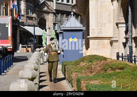 Die Stadt Luxemburg Luxembourg ist die Hauptstadt des Großherzogtums Luxemburg, hier fotografiert am Dienstag 26.09.2023. Im Bild: Das Parlament in Luxmburg *** die Stadt Luxemburg Luxemburg ist die Hauptstadt des Großherzogtums Luxemburg, hier fotografiert am Dienstag 26 09 2023 im Bild das Parlament in Luxmburg Bub Stockfoto