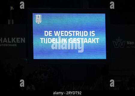 Waalwijk, Niederlande. September 2023 30. WAALWIJK, NIEDERLANDE - SEPTEMBER 30: Das Spiel wurde während des niederländischen Eredivisie-Spiels zwischen RKC Waalwijk und Ajax im Mandemakers Stadion am 30. SEPTEMBER 2023 in Waalwijk, Niederlande, ausgesetzt. (Foto: Broer van den Boom/Orange Pictures) Credit: Orange Pics BV/Alamy Live News Stockfoto