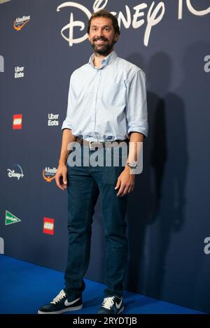 Madrid, Spanien. September 2023 30. Sergio Llull besuchte den DISNEY-Fotoruf, der seine 100 Jahre im Teatro Real in Madrid feierte, 30. September 2023, Spanien (Foto: Oscar Gonzalez/SIPA USA) Credit: SIPA USA/Alamy Live News Stockfoto