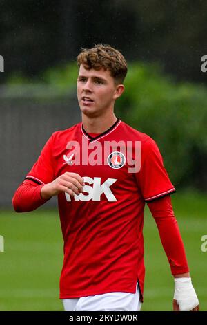 Swansea, Wales. 30. September 2023. Patrick Casey von Charlton Athletic während des Spiels der U18 Professional Development League zwischen Swansea City und Charlton Athletic an der Swansea City Academy in Swansea, Wales, UK am 30. September 2023. Quelle: Duncan Thomas/Majestic Media. Stockfoto