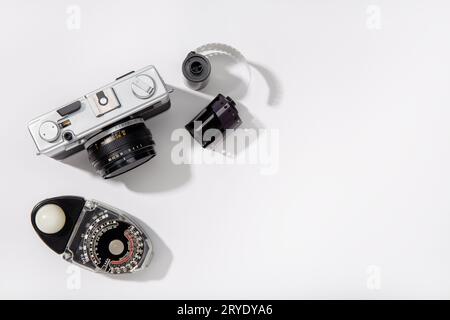 Hintergrund einer alten Fotokamera. Fernsucher-Filmkamera Stockfoto