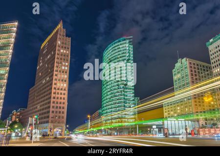 Berlin Deutschland, nächtliche Skyline am Potsdamer Platz Stockfoto