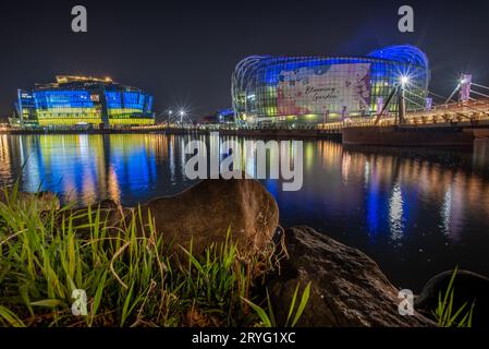 Sebitseom Seoul schwimmende Inseln erleuchteten am 23. April 2023 im Han-Fluss in Seoul, Südkorea Stockfoto